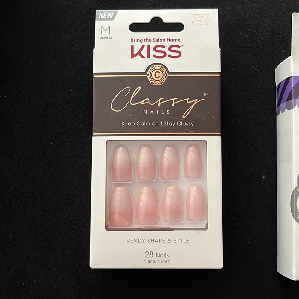 NAIL SET ! - Picture 2 of 6